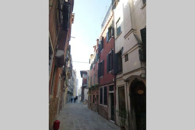 Вилла Key Location Near Palazzo Grassi Венеция Экстерьер фото